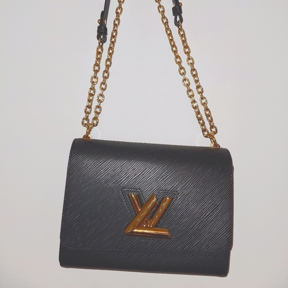 Louis Vuitton Handbags - Louis Vuitton Twist MM black